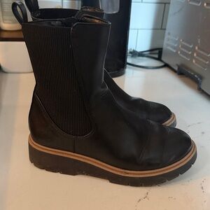 art class Black Chelsea Platform Boots with Brown Trim